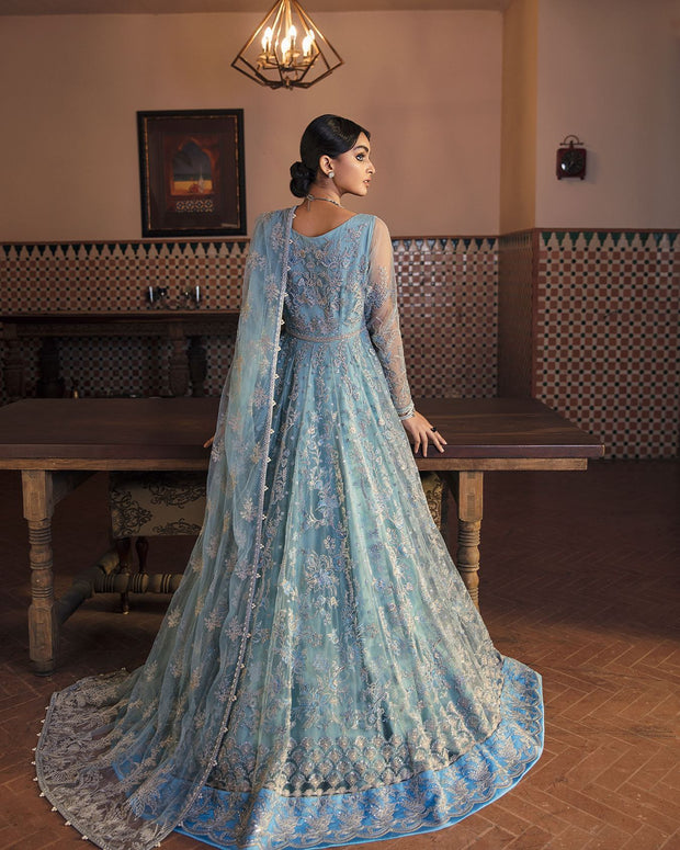 Latest Pakistani Blue Bridal Dress in ...